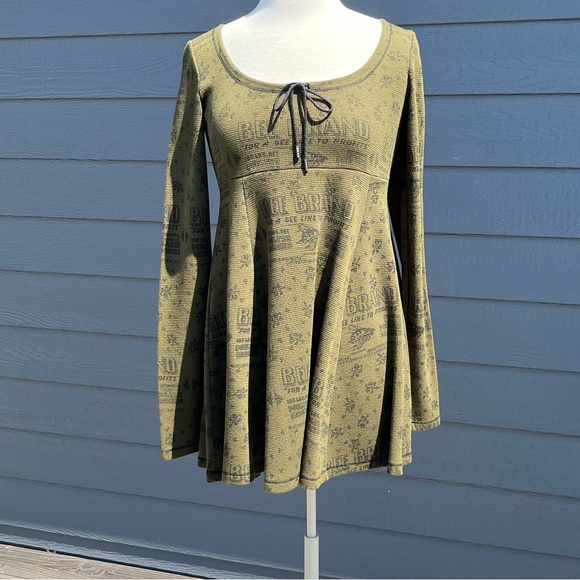 Betsey Johnson Y2K VINTAGE Waffle Knit Bee Brand Skater Dress NWT - Picture 3 of 10